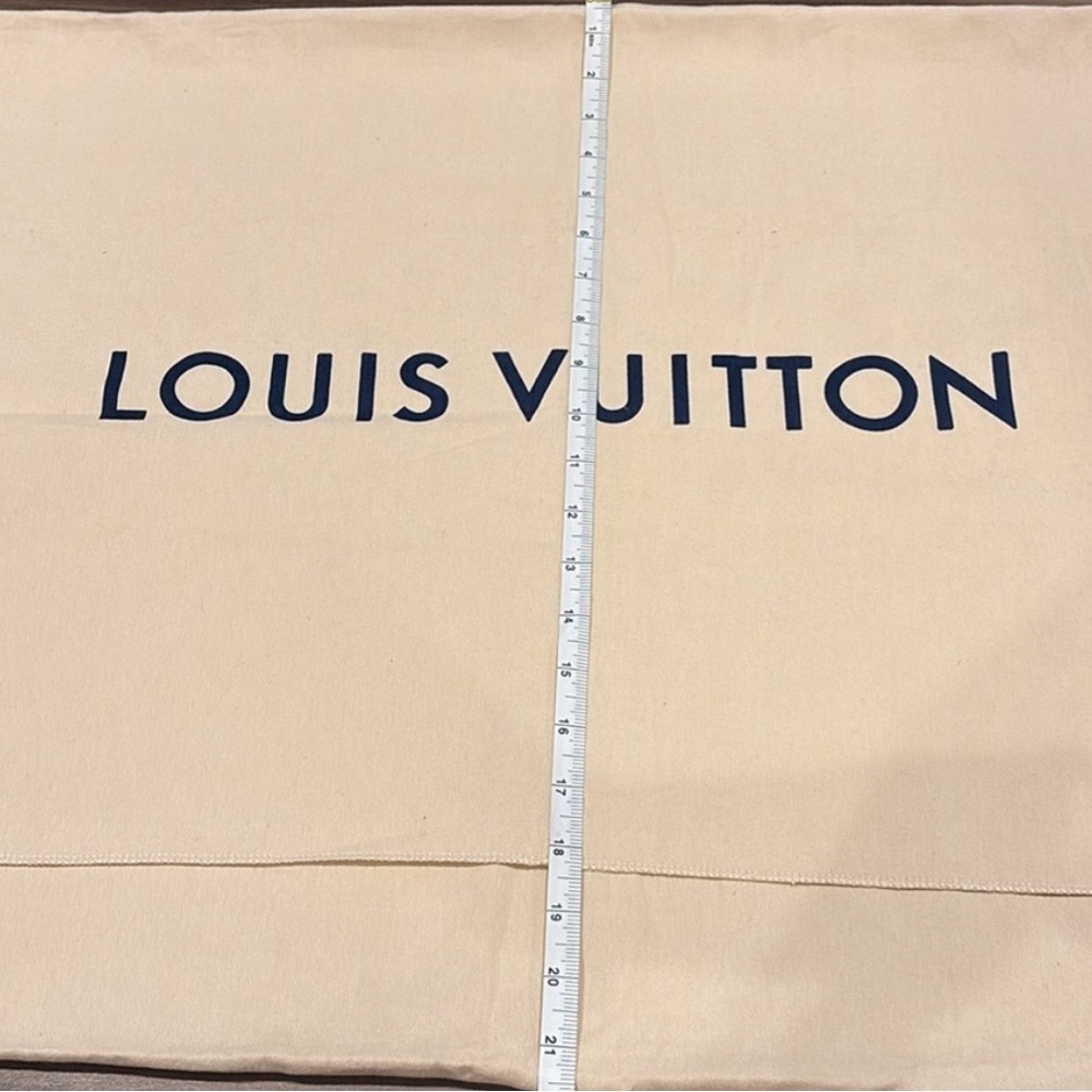 Louis Vuitton XL Dust Bag - Picture 3 of 3